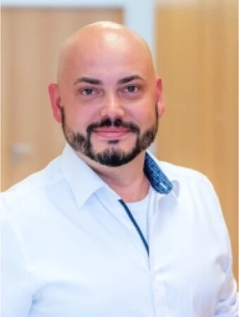 Adrian Walkusch, Radiologe